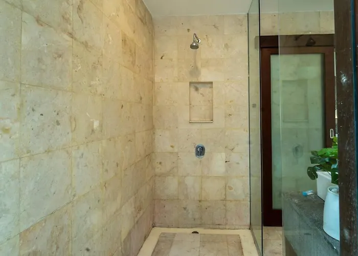 Ocean Breeze -4br In Villa Canggu