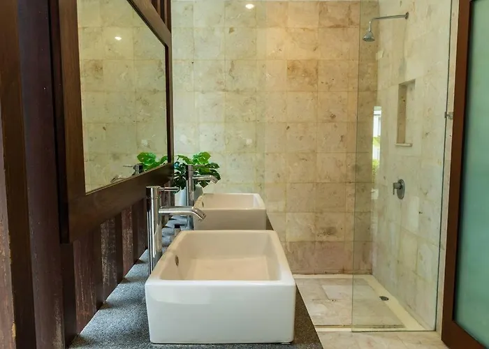 Ocean Breeze -4br In Villa