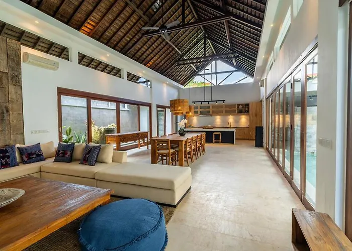 Ocean Breeze -4br In Canggu